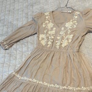 Lucky Brand Beige Floral Embroidered Top